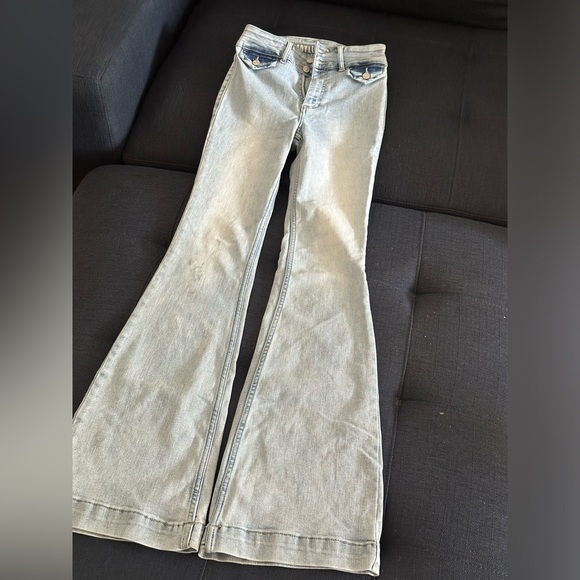 Idyllwind Outlaw Flare Jean 4W/36”L - Picture 1 of 7